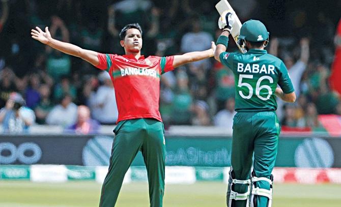 Pakistan vs Bangladesh Live Cricket Score