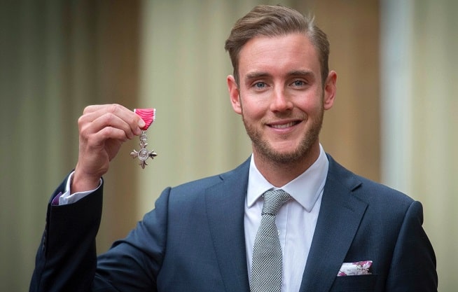 Stuart Broad is the most handsome and cute cricketer in the world